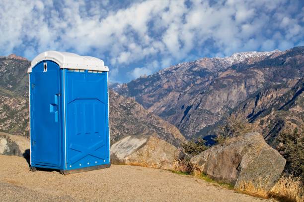 Portable Toilet Options We Offer in Royal City, WA
